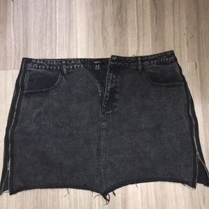 All black Jean Skirt!